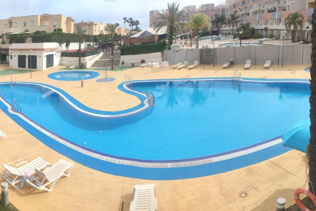 Vera Playa Puerto Rey. A Estrenar. Mar Y Piscina Exterior foto